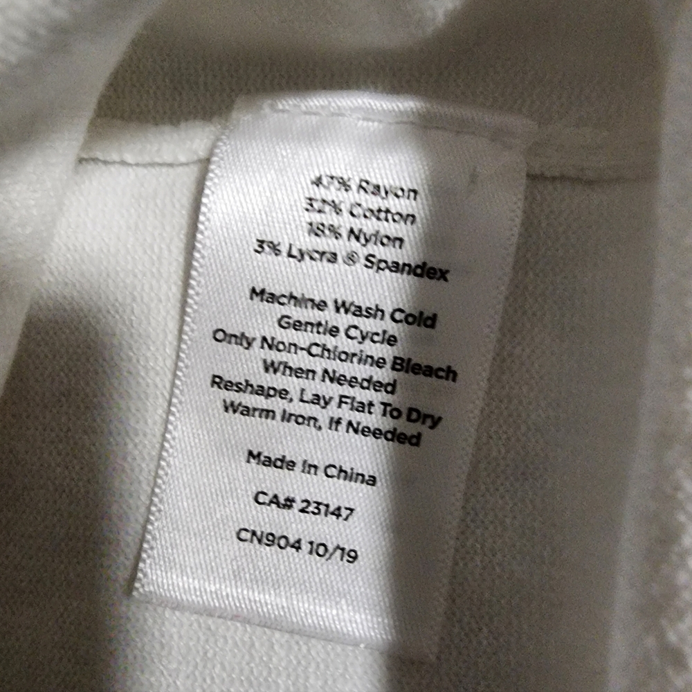 Talbolts Soft Cuddly , Cute White Cardigan - Picture 7 of 15
